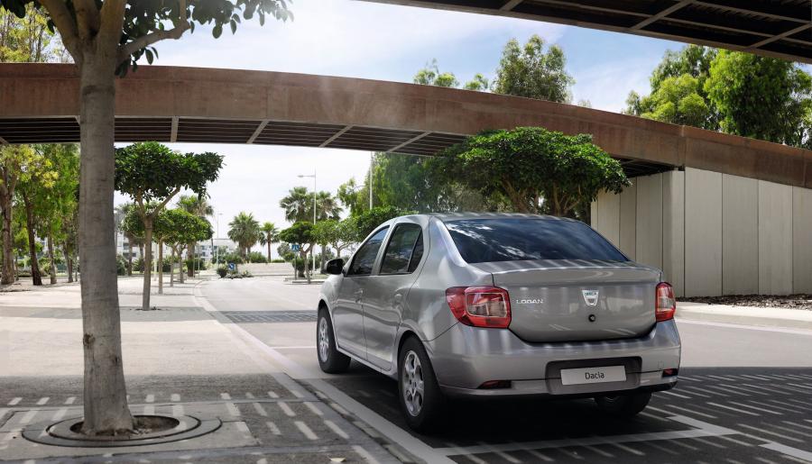  Dacia Logan 2013 года  (фото 11 из 17)